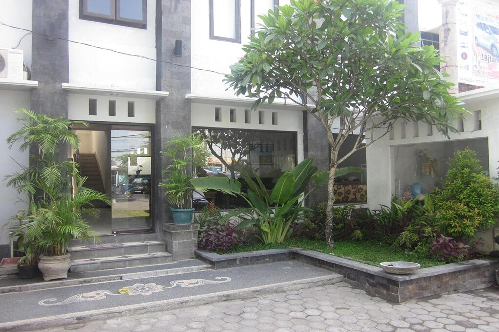 Hotel Warta Dua Denpasar Exteriér fotografie