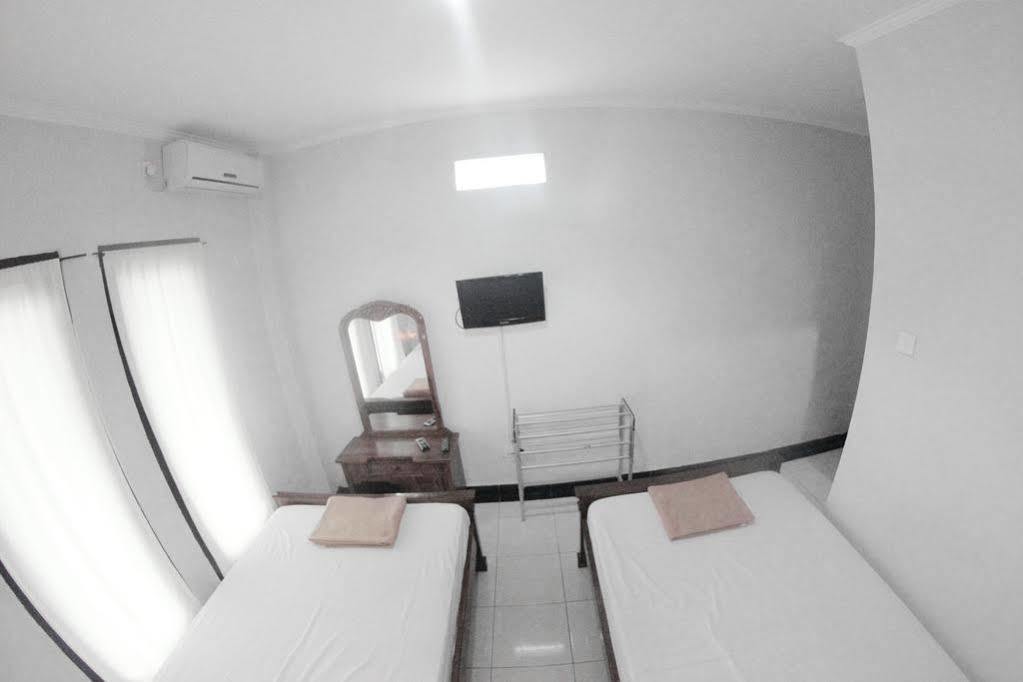 Hotel Warta Dua Denpasar Exteriér fotografie
