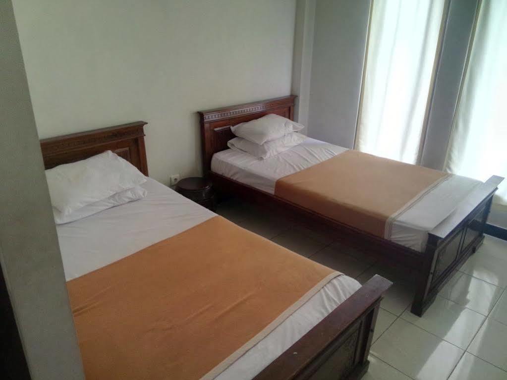 Hotel Warta Dua Denpasar Exteriér fotografie